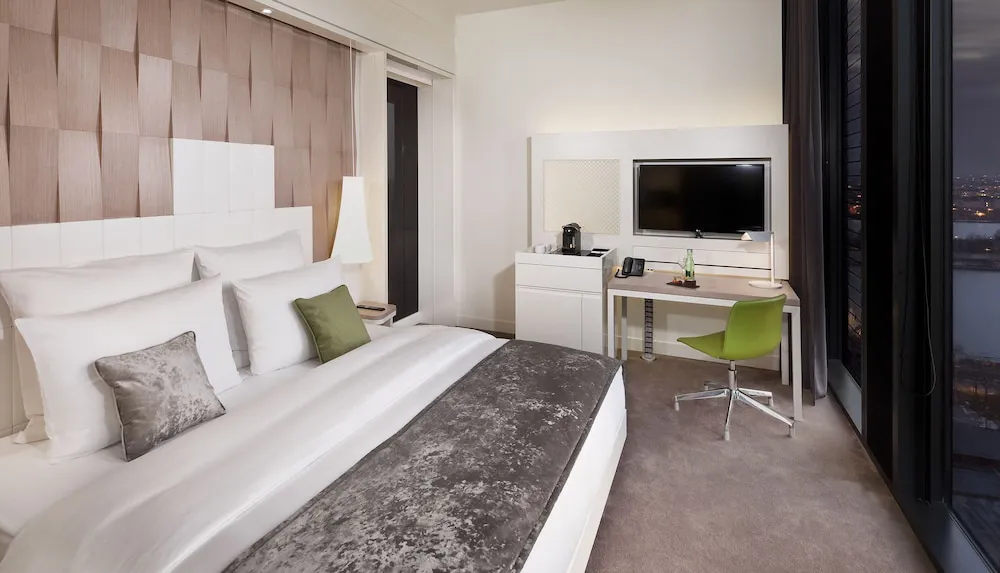 Hotel image 16