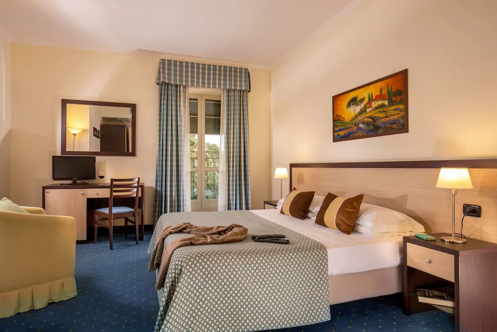 Hotel image 13