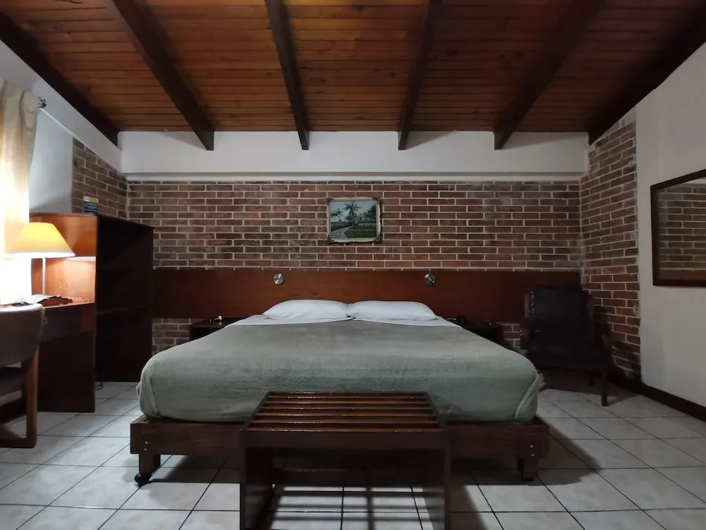 Hotel image 12