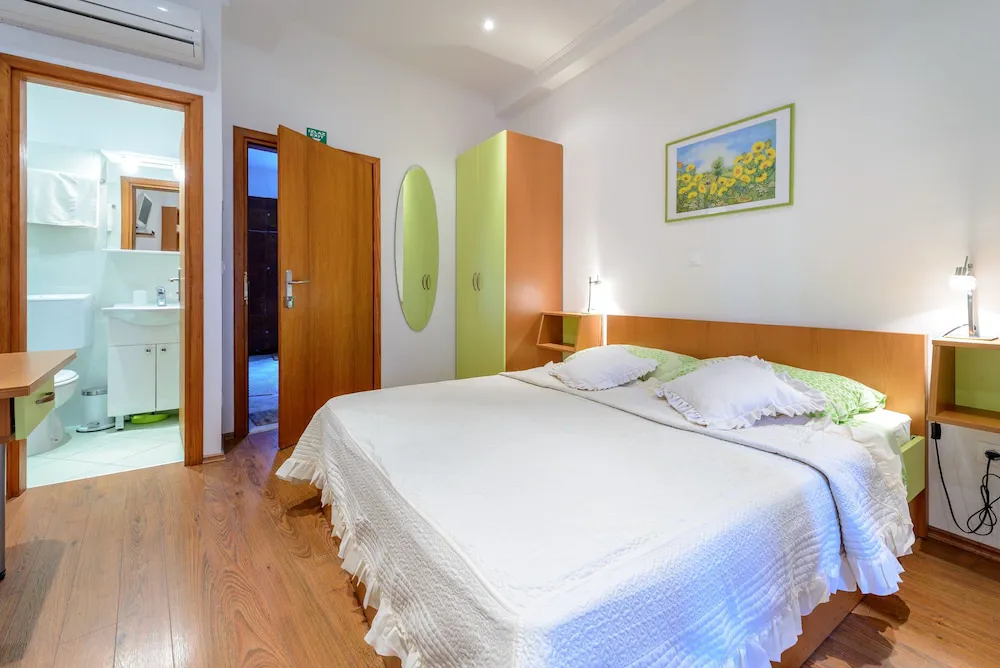 Hotel image 12