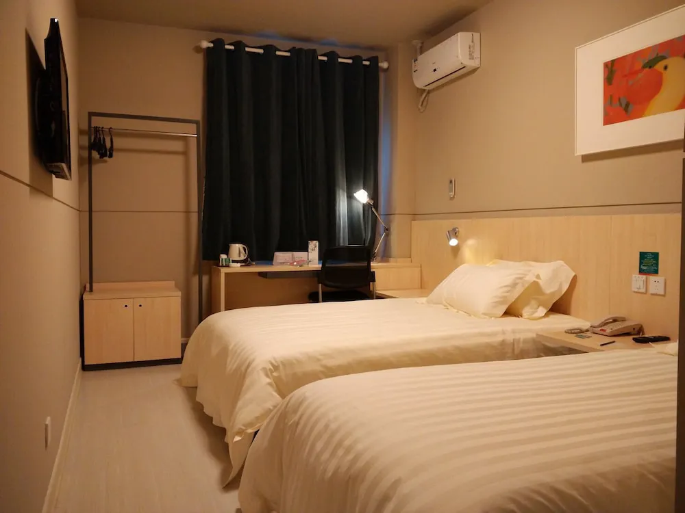Hotel image 13