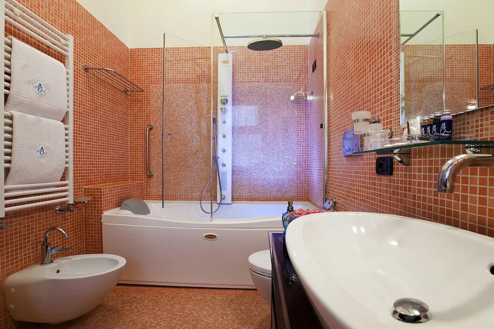Hotel image 13