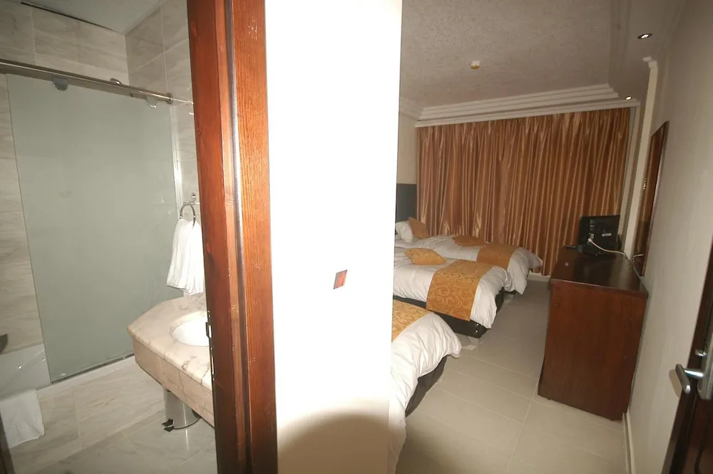 Hotel image 13