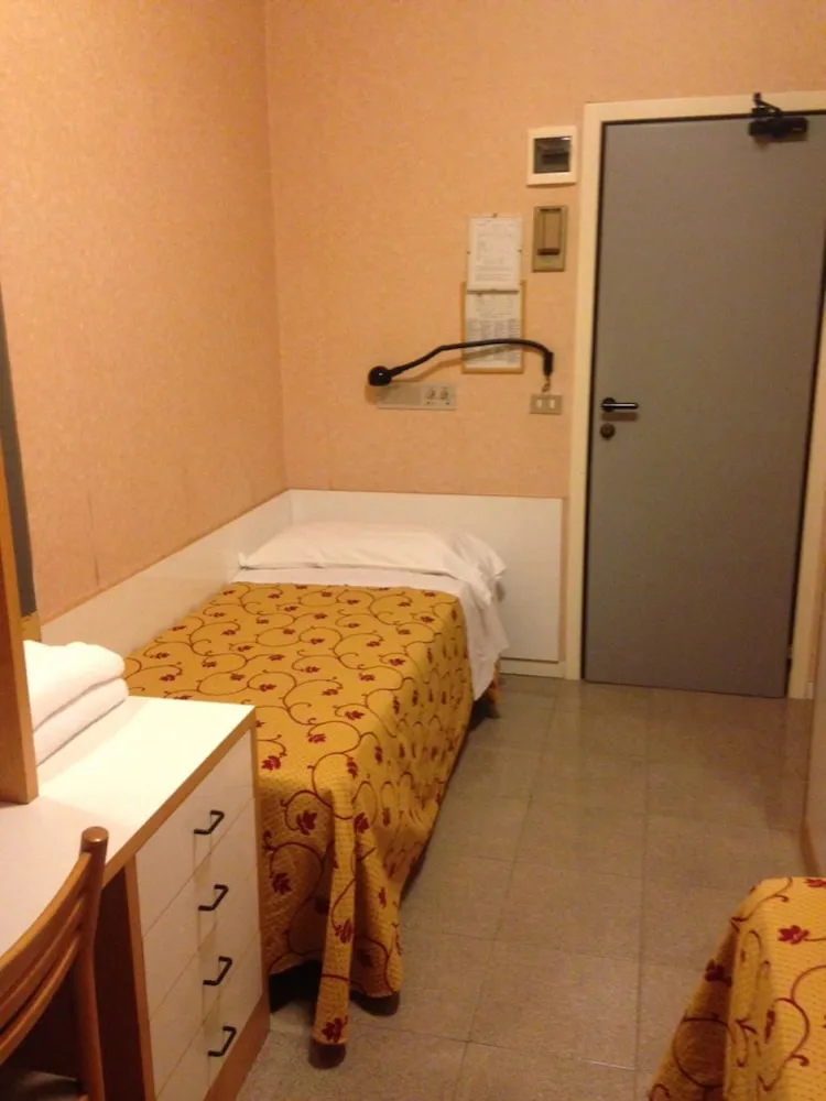 Hotel image 16