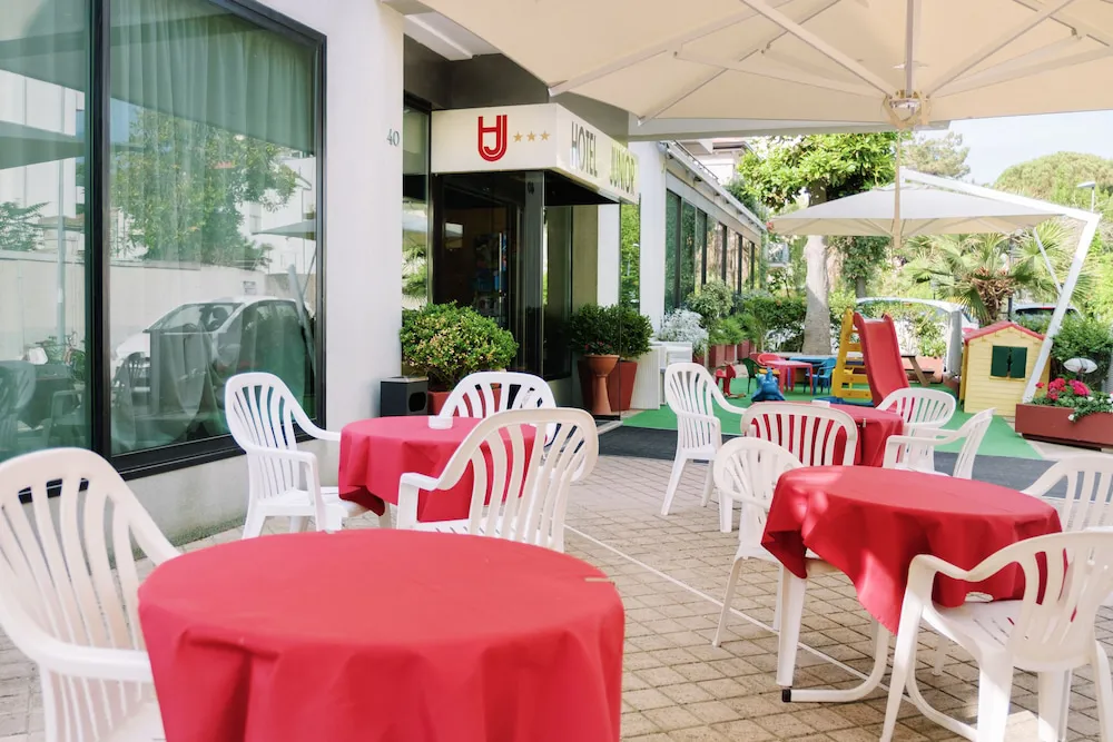 Hotel image 2