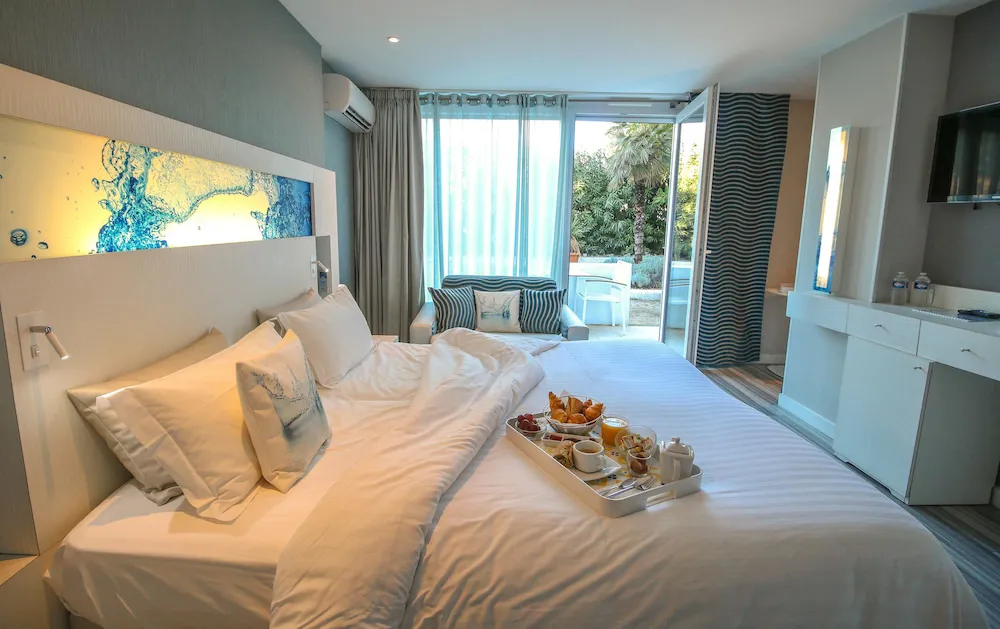 Hotel image 12