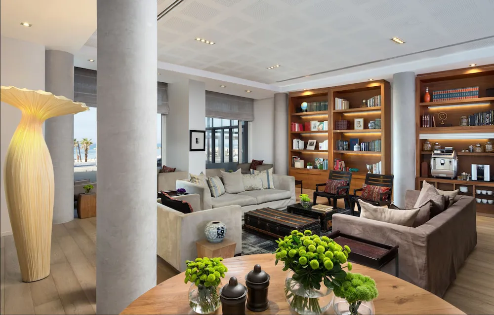 Hotel image 11