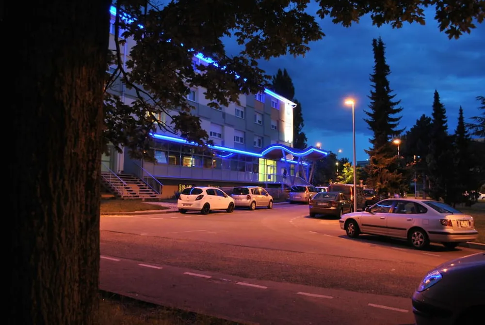 Hotel image 3