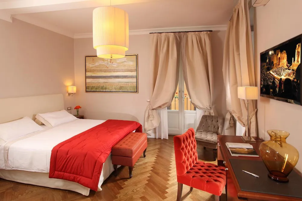 Hotel image 12