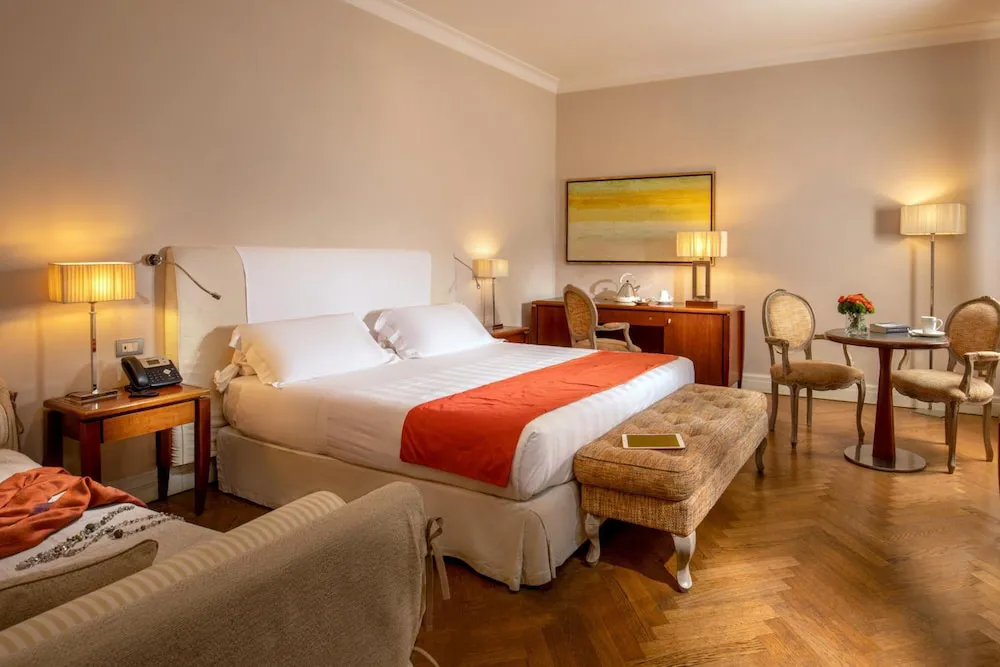 Hotel image 13