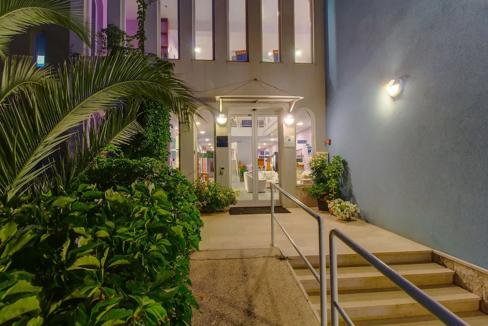 Hotel image 2