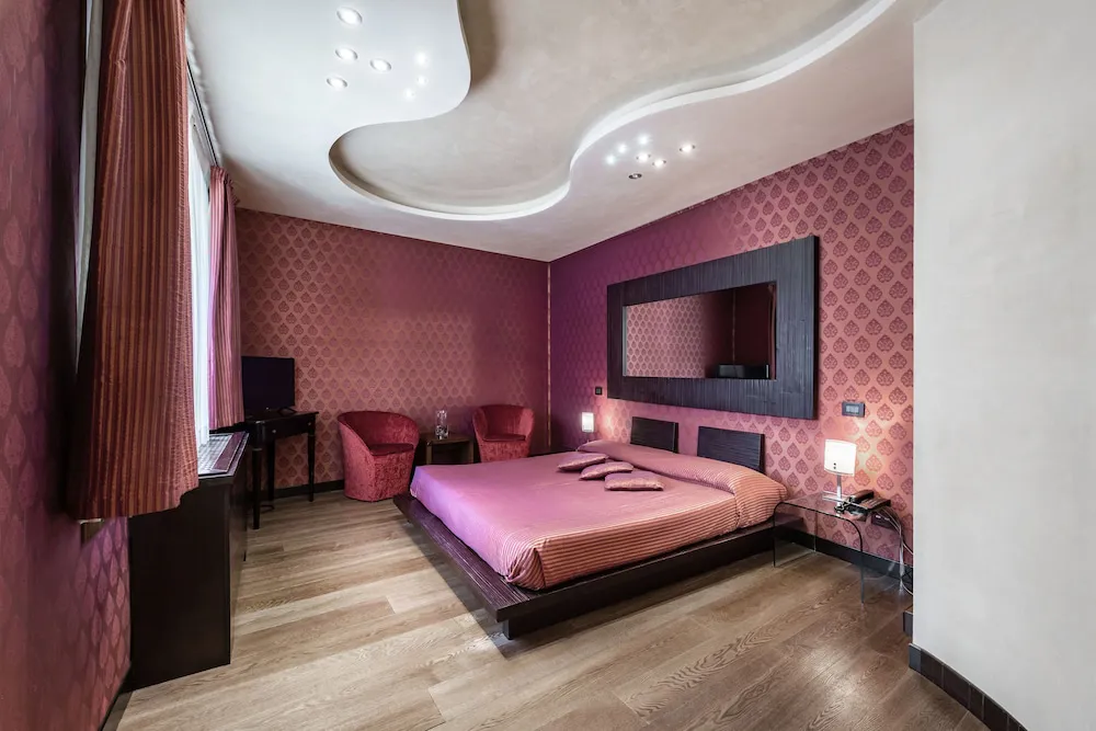 Hotel image 12