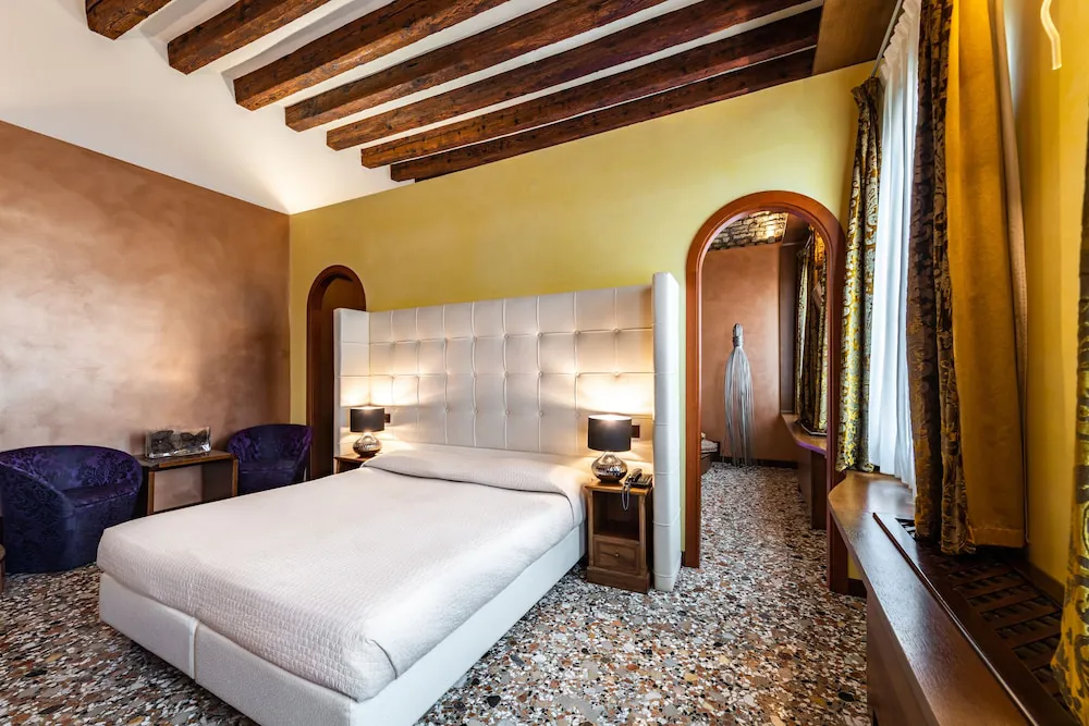 Hotel image 13