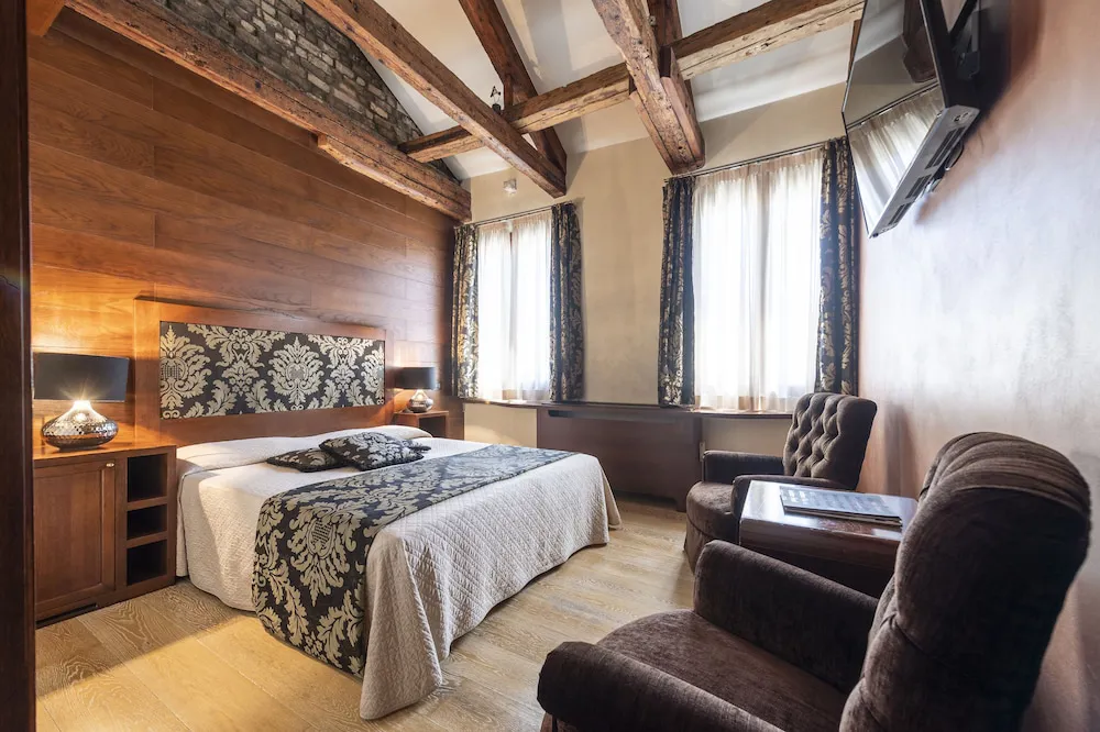 Hotel image 8