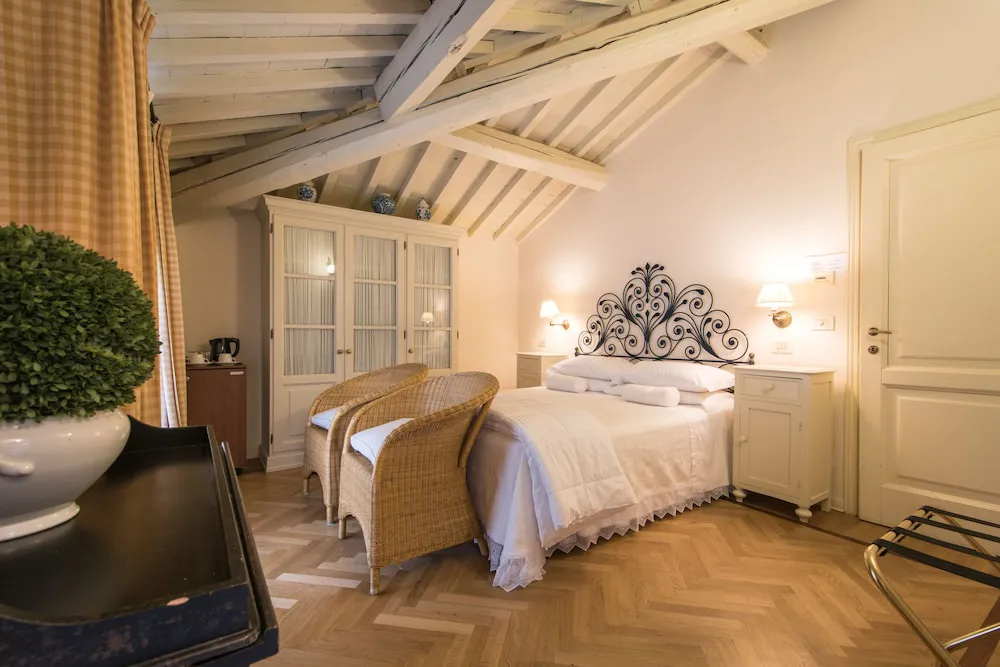 Hotel image 11