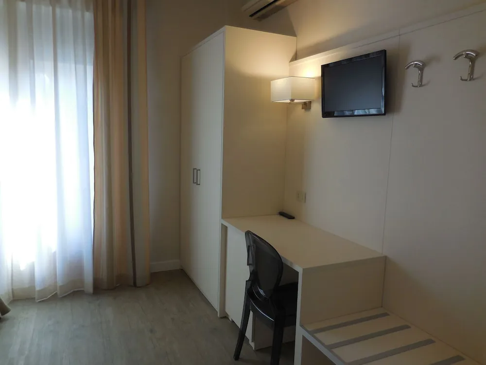 Hotel image 12