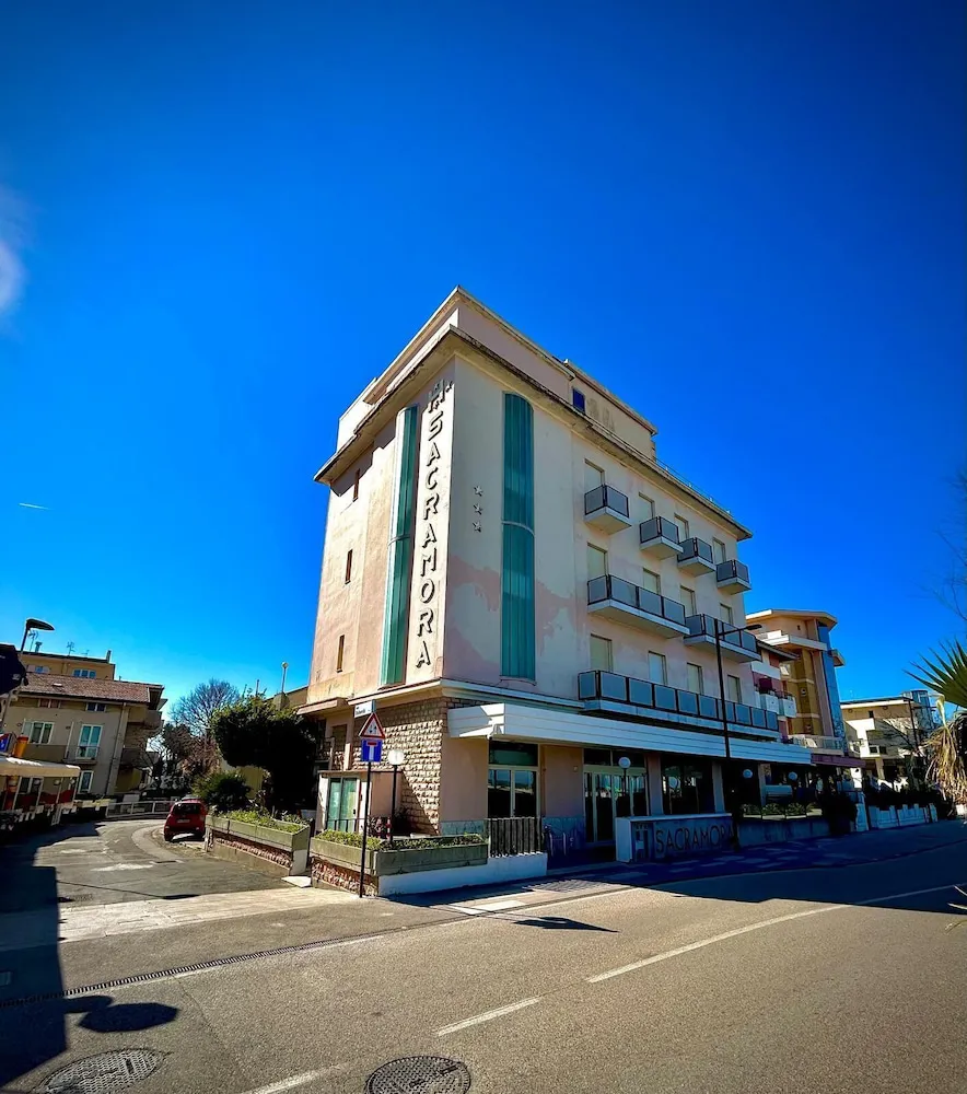 Hotel image 2