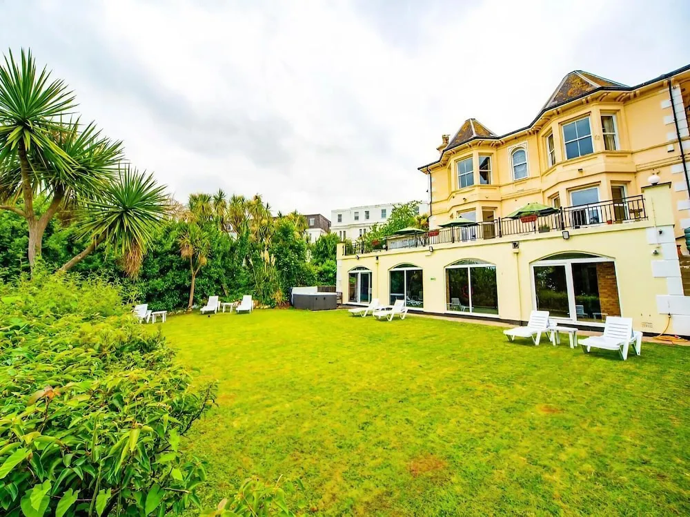 Hotel image 2