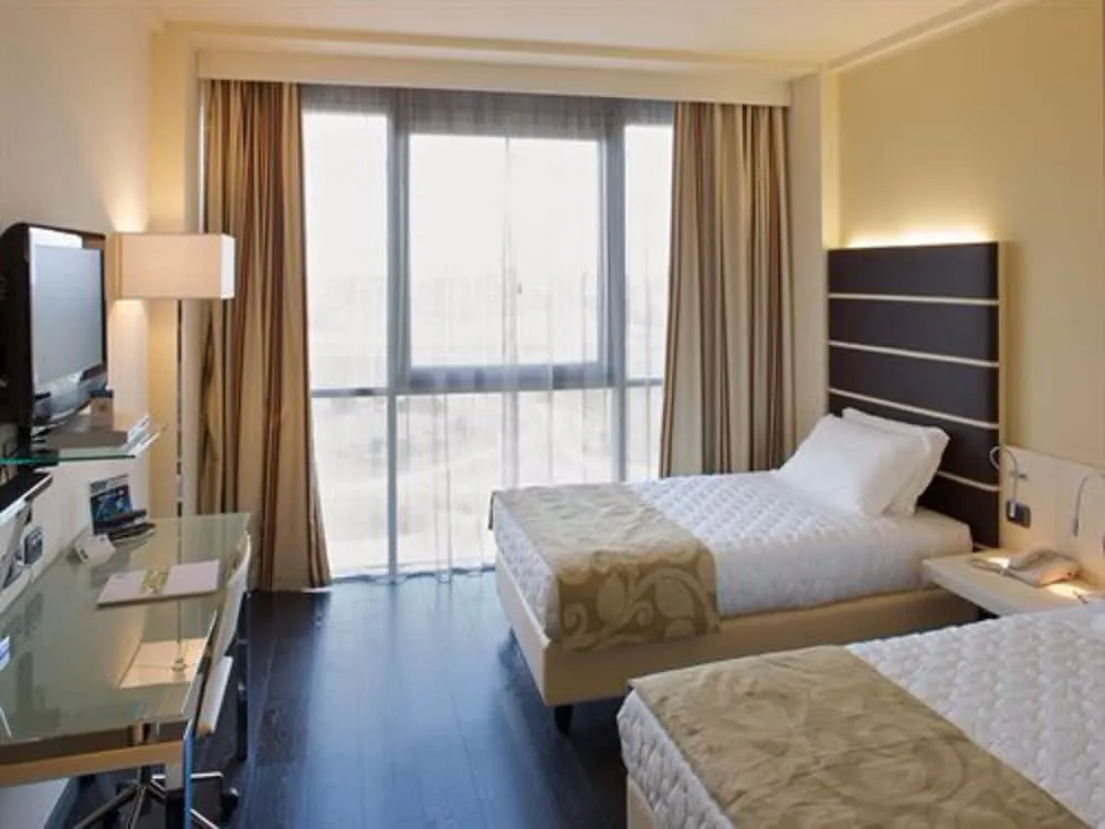 Hotel image 11