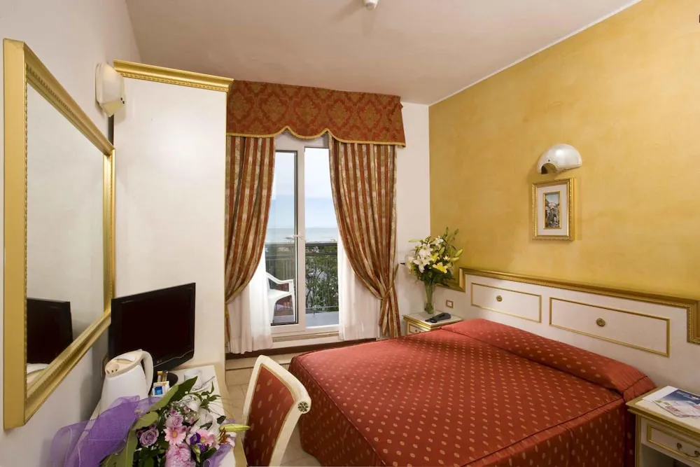 Hotel image 13