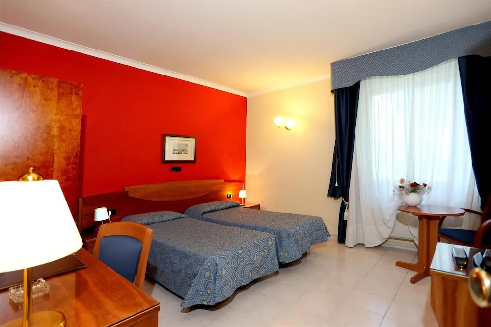 Hotel image 13
