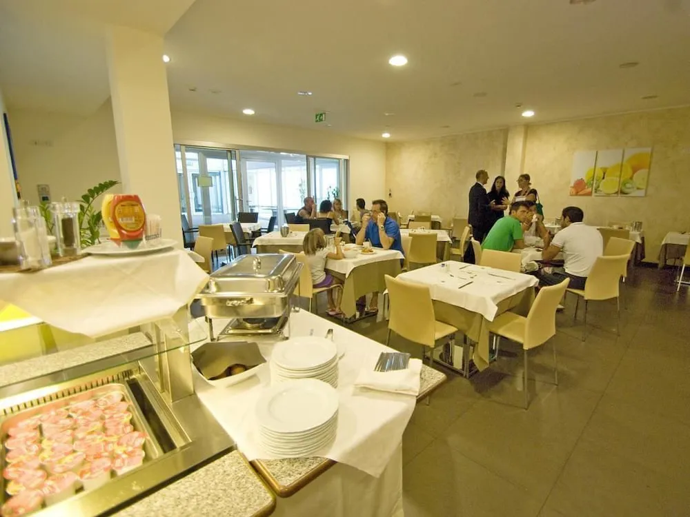 Hotel image 9