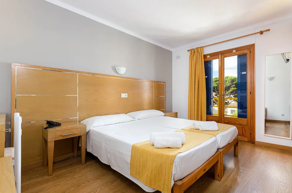 Hotel image 12