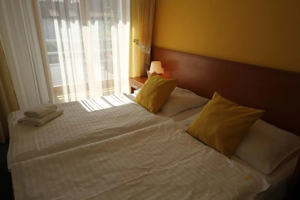 Hotel image 13