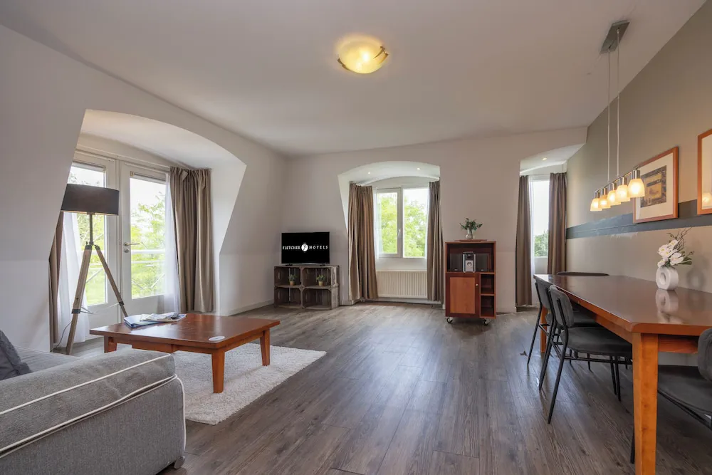 Hotel image 12