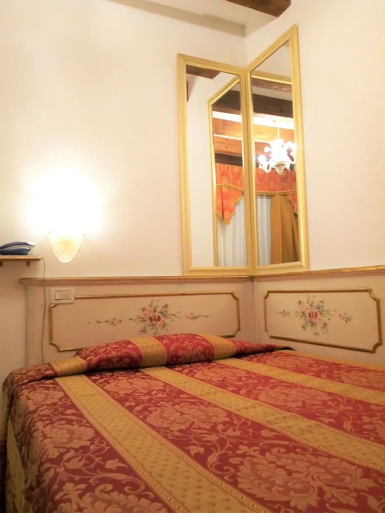 Hotel image 16