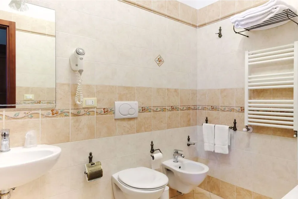 Hotel image 13
