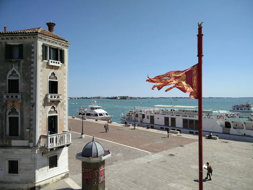Hotel image 5