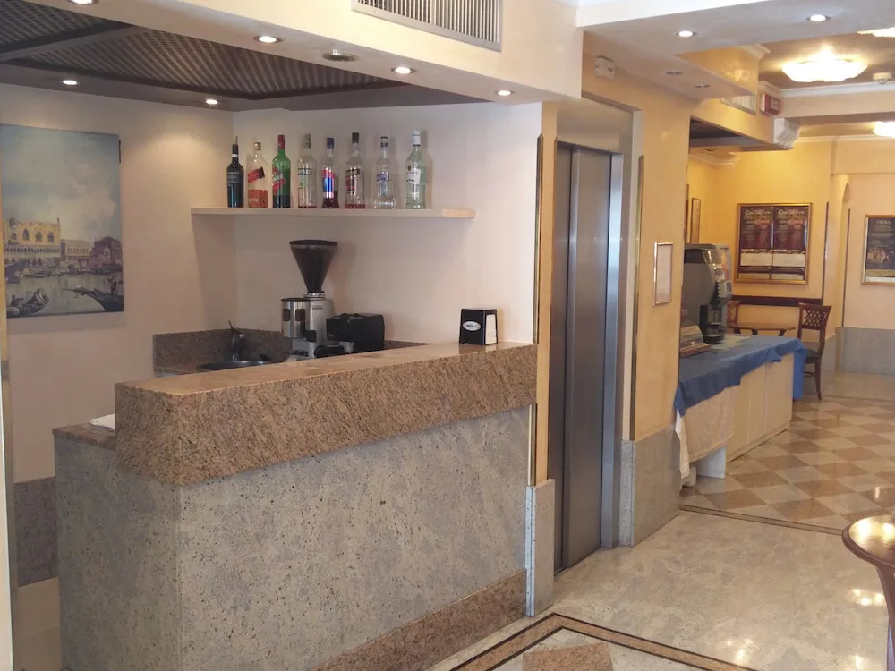 Hotel image 6
