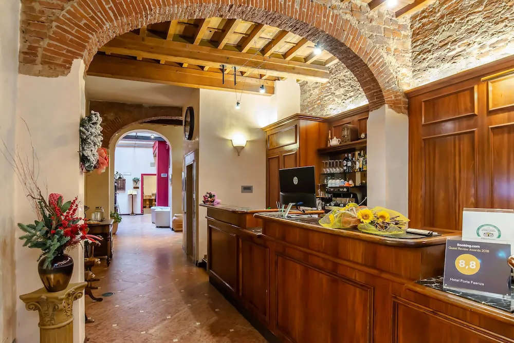 Hotel image 11