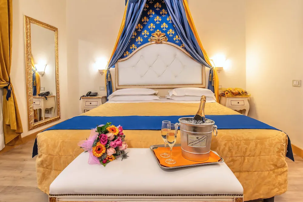 Hotel image 12