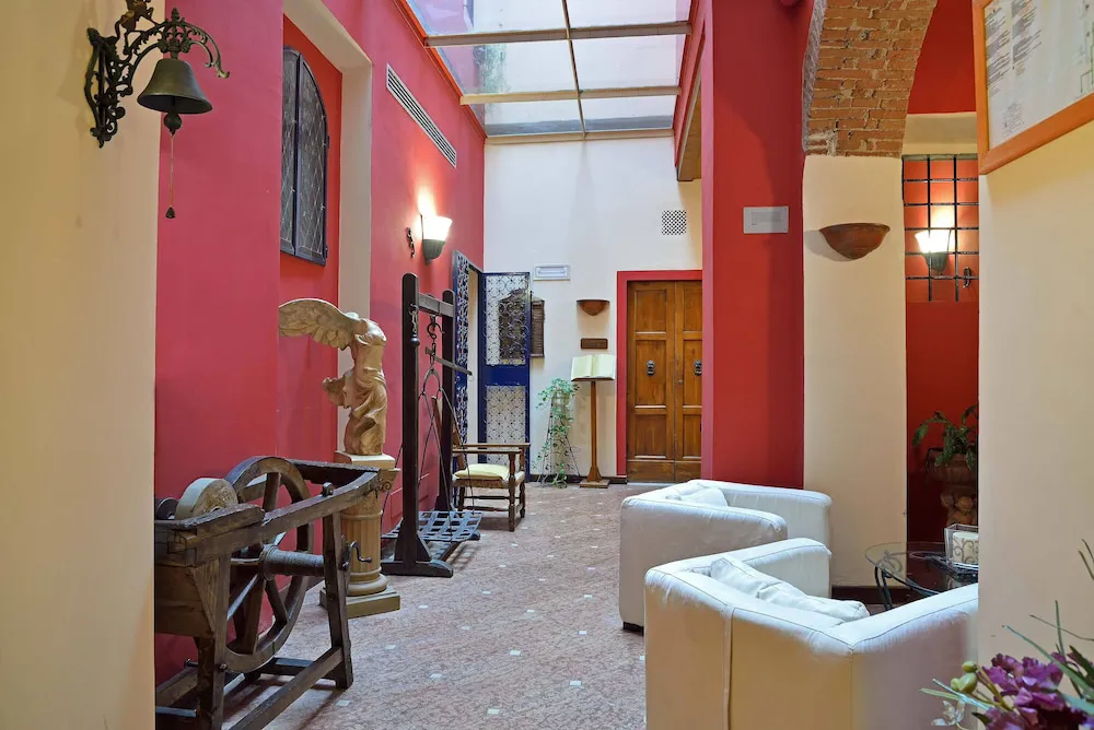 Hotel image 9