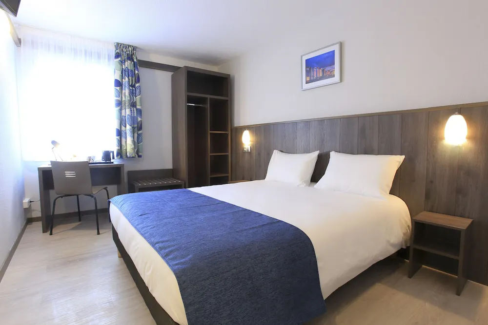 Hotel image 12