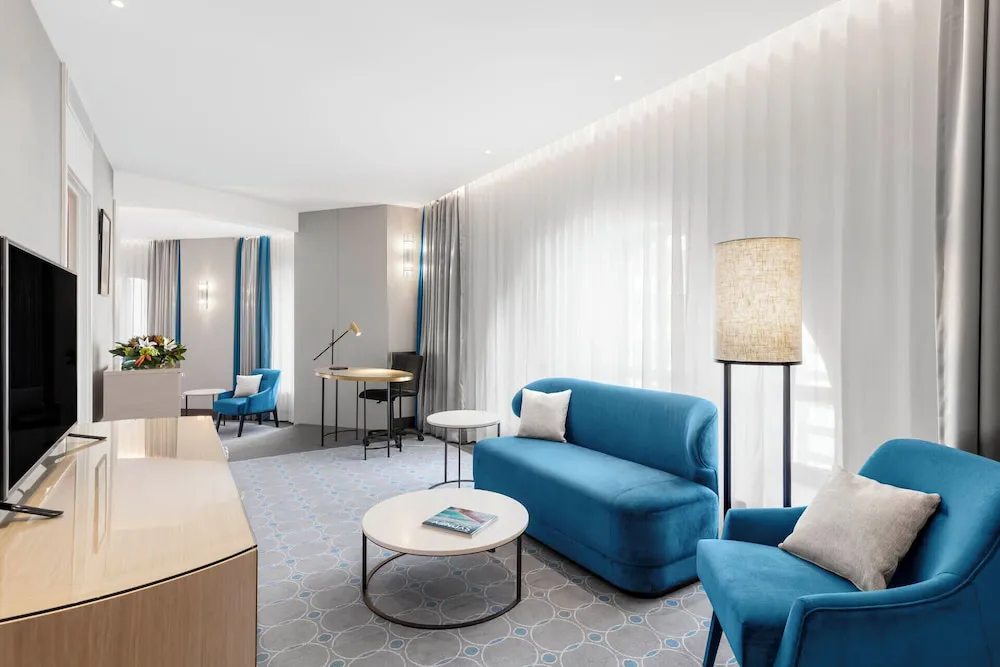 Hotel image 12