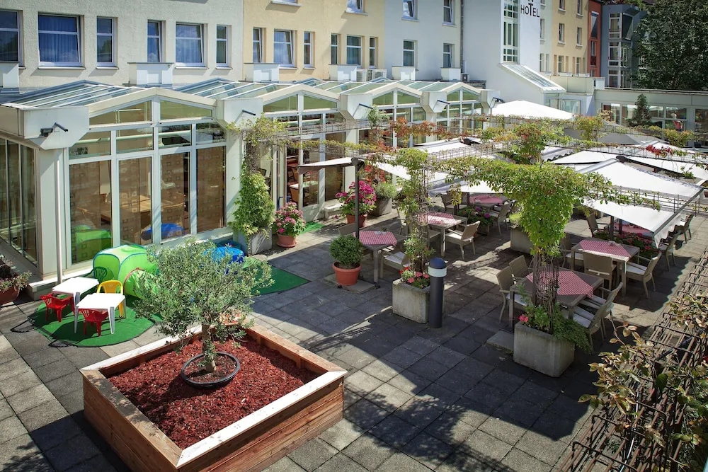 Hotel image 12