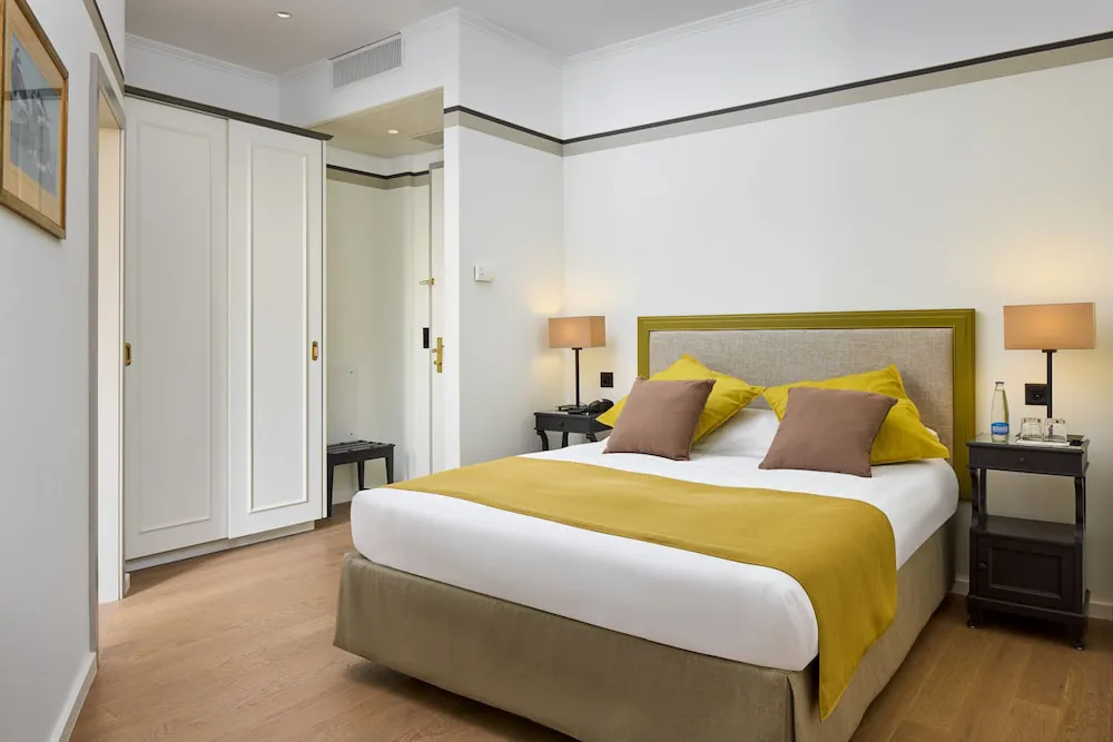 Hotel image 11