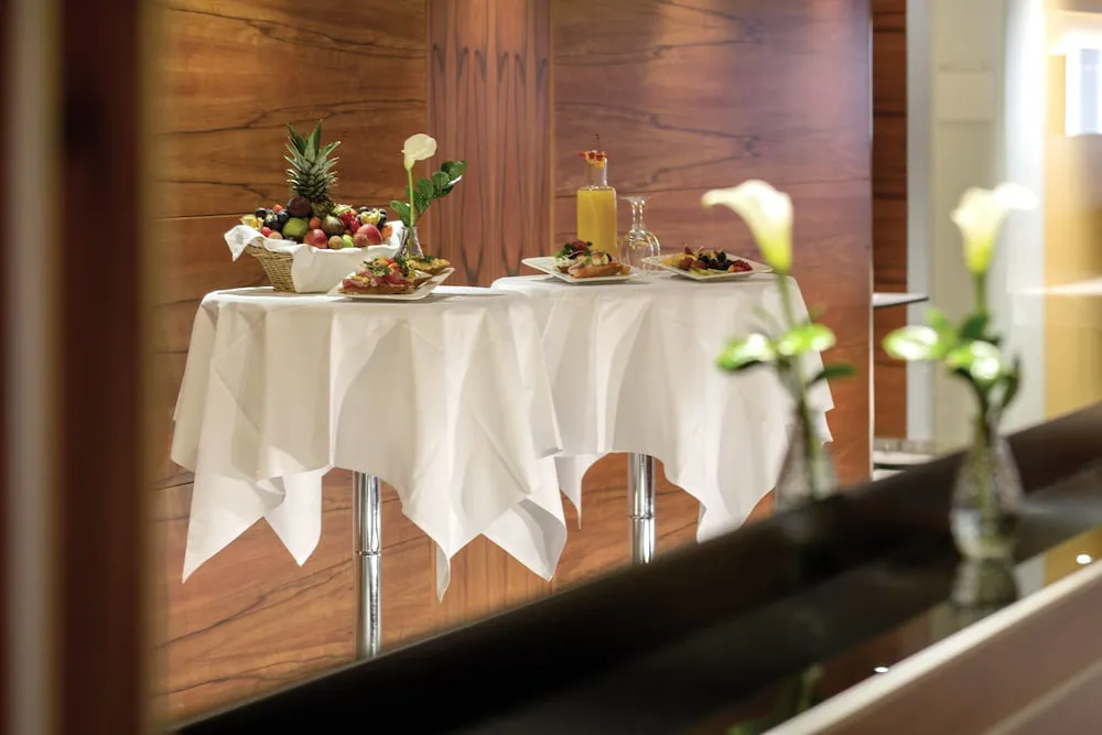 Hotel image 13