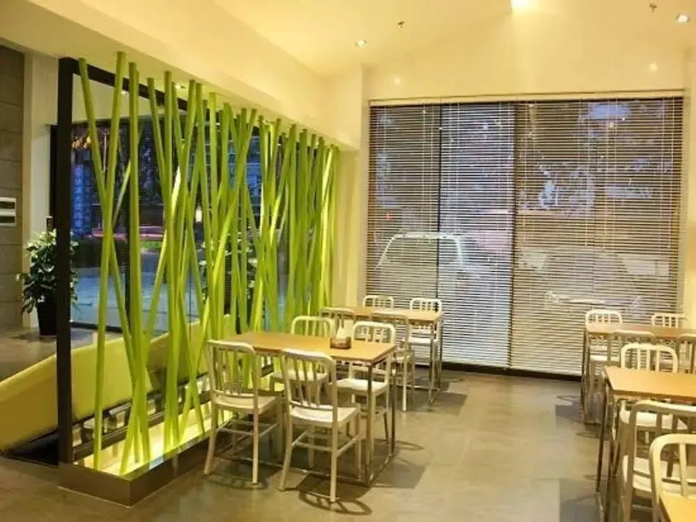 Hotel image 13