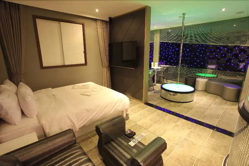 Hotel image 11