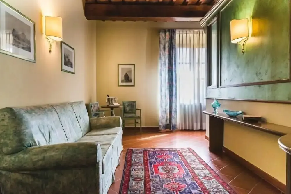 Hotel image 12