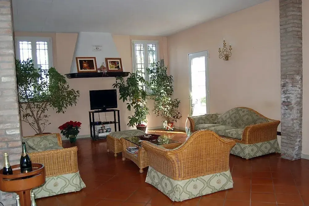 Hotel image 13