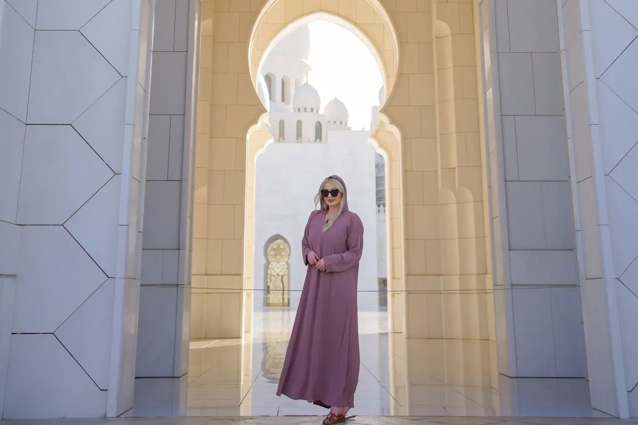 Abu Dhabi Full-day City Tour with Sheikh Zayed Grand Mosque in Abu Dhabi - Photo 6