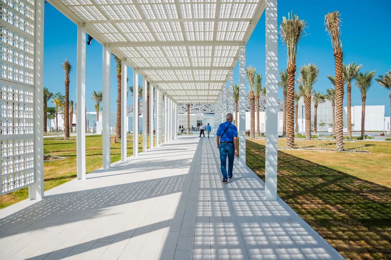 Abu Dhabi Full-day City Tour with Sheikh Zayed Grand Mosque in Abu Dhabi - Photo 7