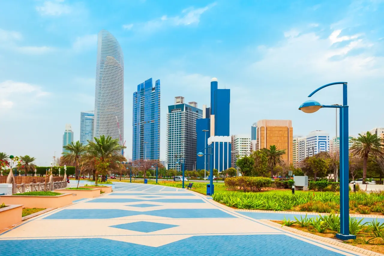 Abu Dhabi Full-day City Tour with Sheikh Zayed Grand Mosque in Abu Dhabi - Photo 12