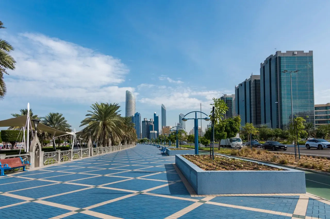 Abu Dhabi Full-day City Tour with Sheikh Zayed Grand Mosque in Abu Dhabi - Photo 14