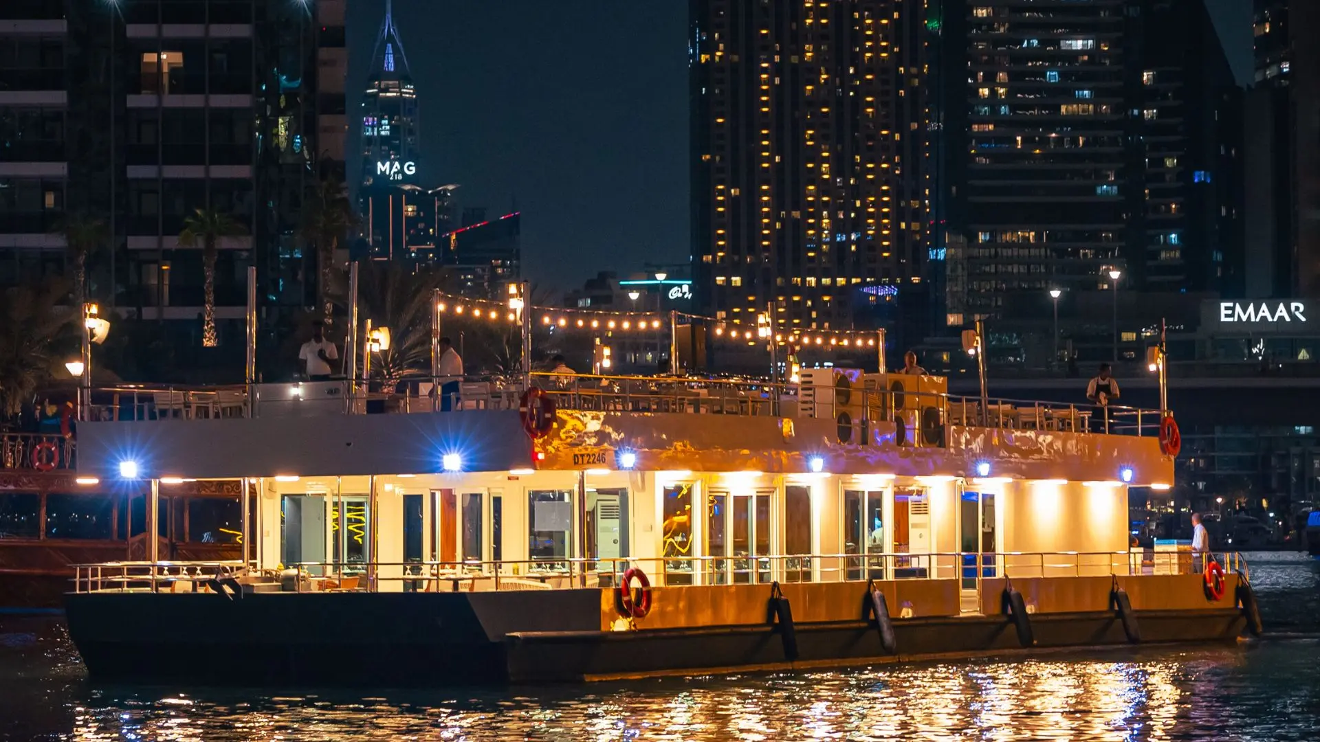 Alexandra Sea Lounge - Dubai Marina in Dubai